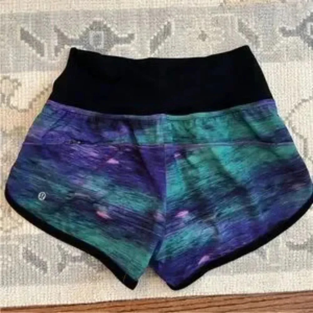 Lululemon Drop It Low Short Rio Nights Multi / Black 2.5" inseam sz 4 - Picture 5 of 6